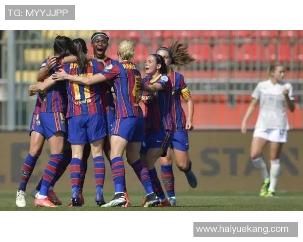 时尚与足球的完美结合探秘那些引领潮流的足球明星们