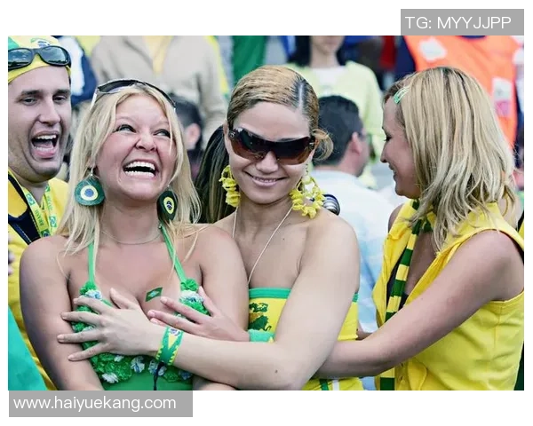 足球明星与美女球迷的精彩碰撞展现魅力与激情的完美结合 足球明星与美女球迷的精彩碰撞展现魅力与激情的完美结合