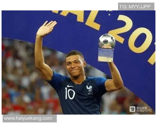 足球明星化身街头球王展现惊人技巧与魅力引发热潮